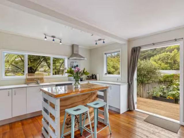 23A Thames Street, Welbourn, New Plymouth