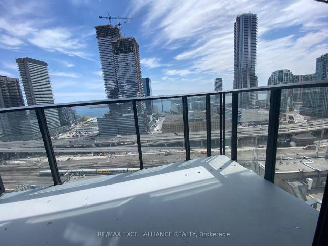 2004 2A Church Street, Toronto | 1Beds/1Bath, Condo, $2,350/mo | Condos. Ca