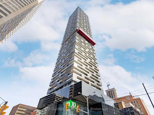 2005 8 Eglinton Avenue E, Toronto | Terminated, C12776 | Condos. Ca