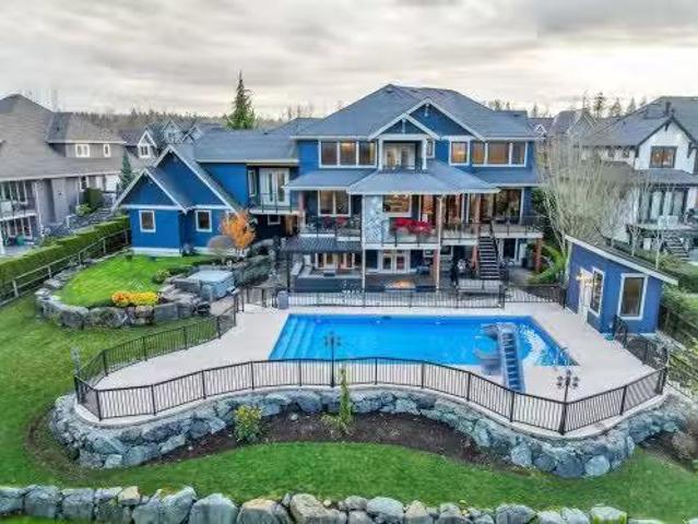 20069 2 Avenue, Langley, BC, V2Z 0A3 Luxury House for sale.