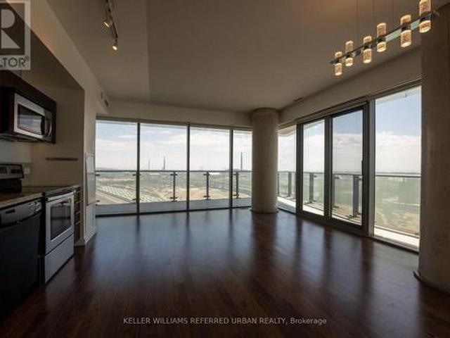 2006 70 Distillery Lane, Toronto, ON, M5A 0E3 condo for sale | Listing ID C13594 | Royal LePage