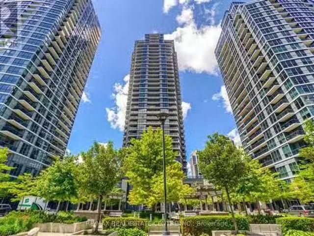 2009 5 Valhalla Inn Road, Toronto, ON, M9B 0B1 condo for s.