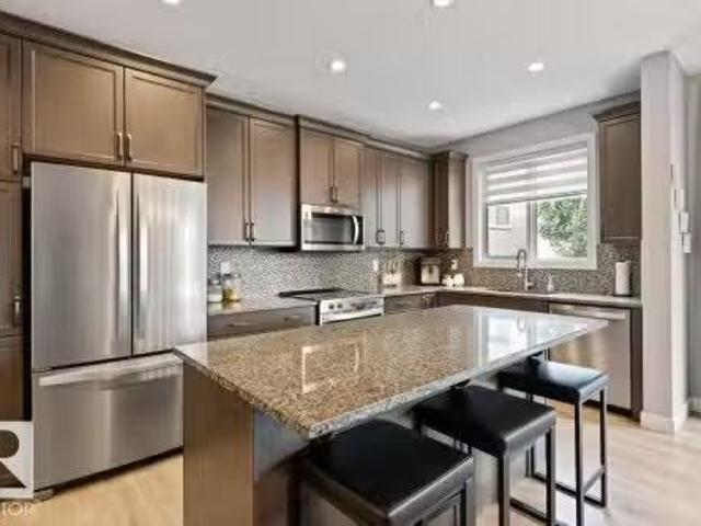20008 18 Avenue, Edmonton, AB, T6M 0Y1 house for sale Listi.
