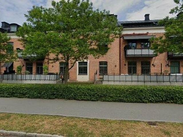 2000 m2 kontor uthyres i Kristianstad