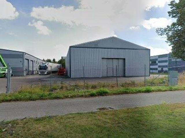 2000 m2 lager uthyres i Vänersborg