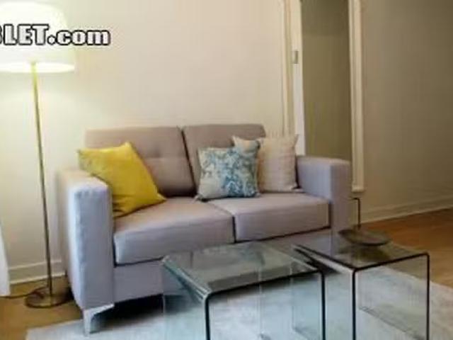 2000 Apartment 1 bedrooms in Plateau Mount Royal