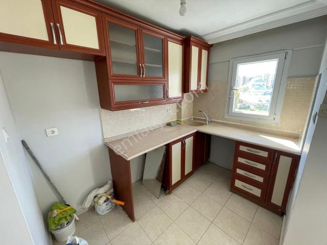2000 Evlerde Extralı Kiralık Daire