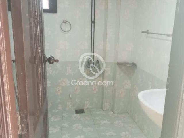 2000 Ft² Flat for Sale