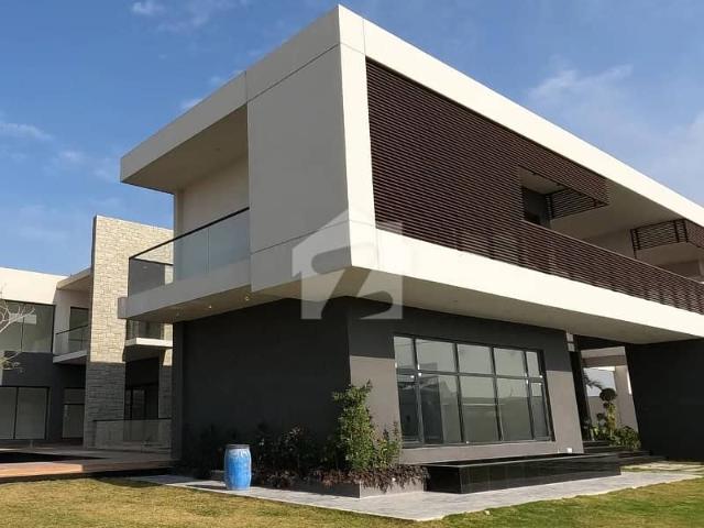 2000 Sq Yard Brand New House Available For Rent At DHA Phase 8