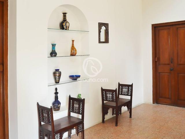 2000 Sq. Yd upper portion for rent