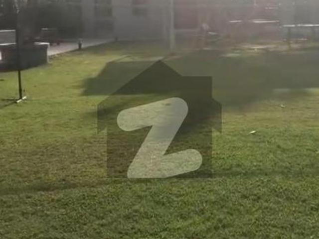 2000 Sq Yds Bungalow for Sale East Street, DHA Phase 1 Karachi DHA Phase 1
