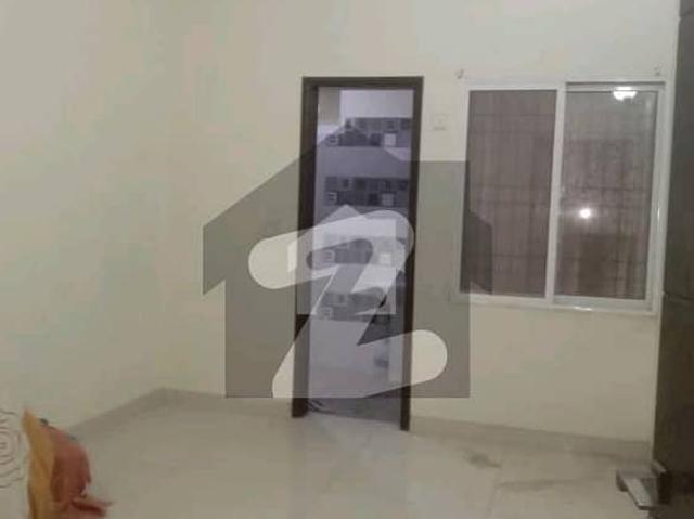 2000 sqft First Floor Portion Just like new on Vip location of PECHS Jheel Park Facing