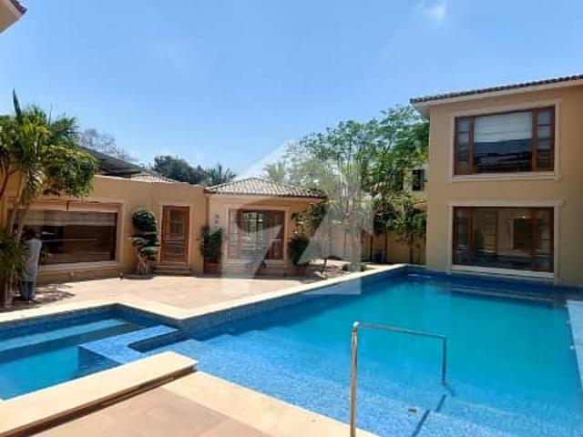 2000 Square Yard House Available For Rent In Phase 6