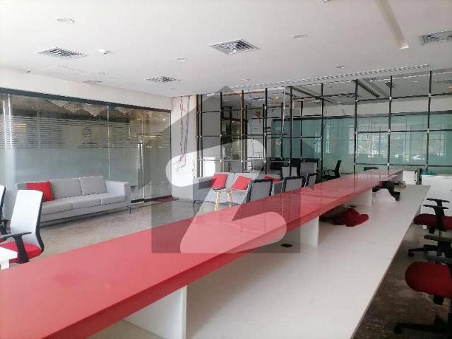 2000 Square Feet Office At Ground Floor In Central Siddique Trade Center For Rent