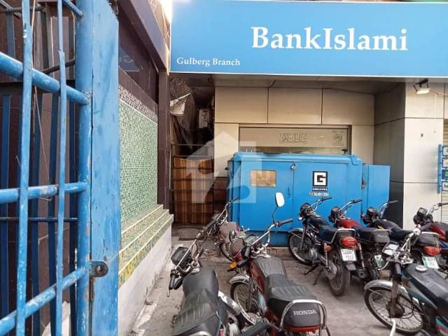 2000 Square Feet Ground Floor Available On Main Link Road