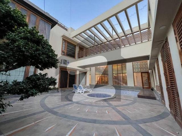 2000 Yards Bungalow For Sale In Dha Phase 6