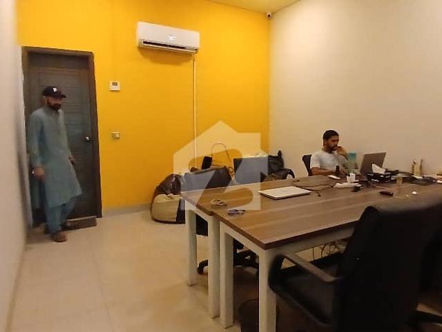 2000 Yards Independent Banglow Rent For Office, School, Collage, Use