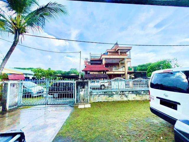 2000sqf BUNGALOW Seri Kembangan Dekat UPM Serdang