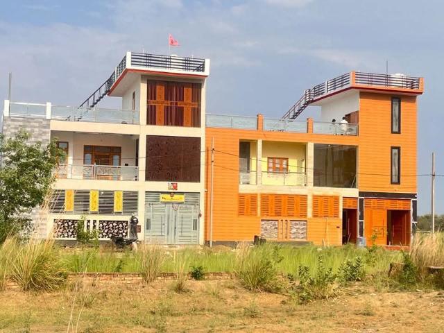2001 Sq.Ft. Plot in Arjunganj Lucknow Listing ID: #10359