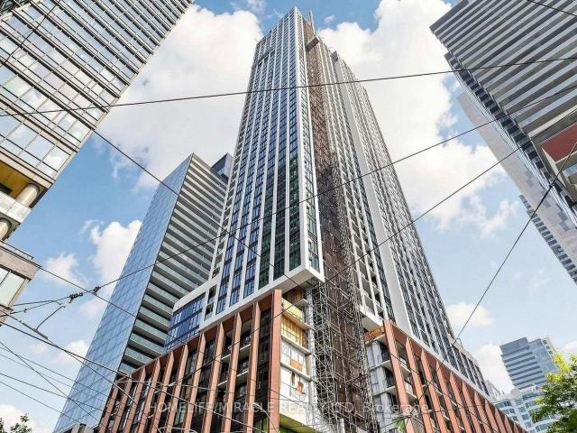 2001 400 King Street, Toronto | Leased, C13622 | Condos. Ca