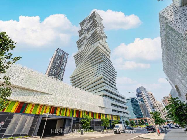 2003 3900 Confederation Parkway, Mississauga | For Rent @ $2,690 | Condos. Ca