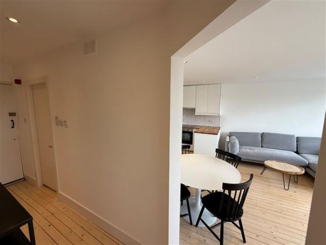 200,000 | 13 Ormston House, 20 Ellen Street, City Centre Limerick, City Rooney Auctioneers 4980 MyHome. Ie Residential