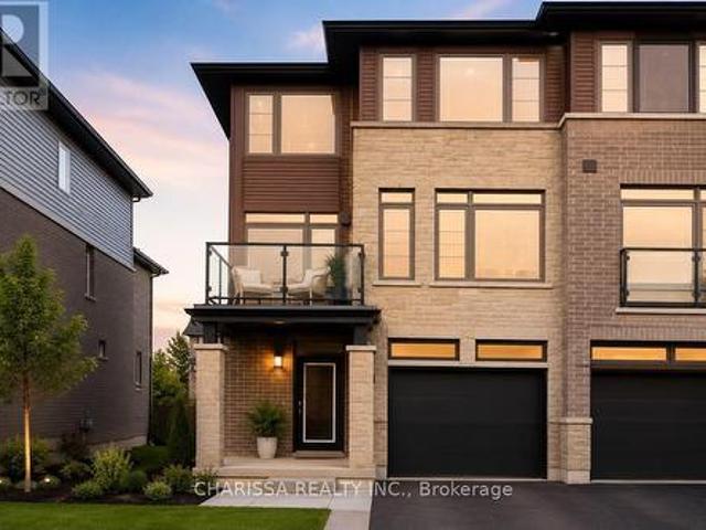 200 30 Times Square Boulevard, Hamilton, ON, L8J 0L8 house for lease | Listing ID X13617 | Royal LePage