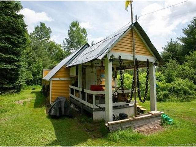 200 Cross Creek Rd, Nashwaak Bridge, NB, E6C 2G5 house for sale | Listing ID NB144168 | Royal LePage