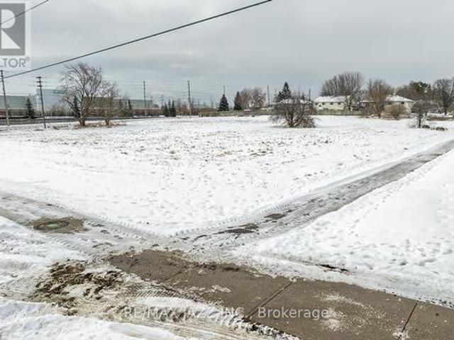 200 Baseline Road W, Clarington Bowmanville, ON, L1C 4K9 vacant land for sale | Listing ID E11962 | Royal LePage