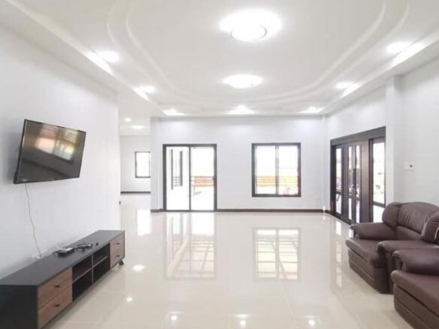 200 Gaj Corner 2nd Floor 3bhk Lift N Parking 3 Bedroom 1900 Sq. Ft. Builder Floor in Punjabi Bagh West Delhi Listing ID: #10011