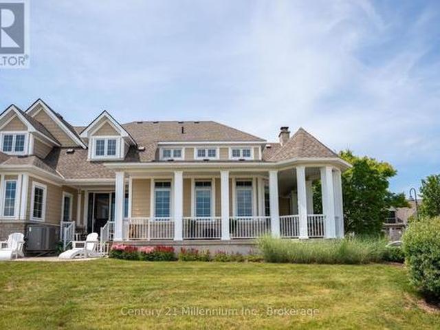 200 Ironwood Way, Georgian Bluffs, ON, N0H 1S0 townhouse for sale | Listing ID X13548 | Royal LePage
