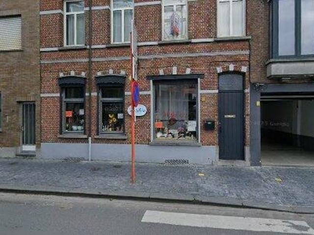 200 m2 office space for sale in Sint Niklaas