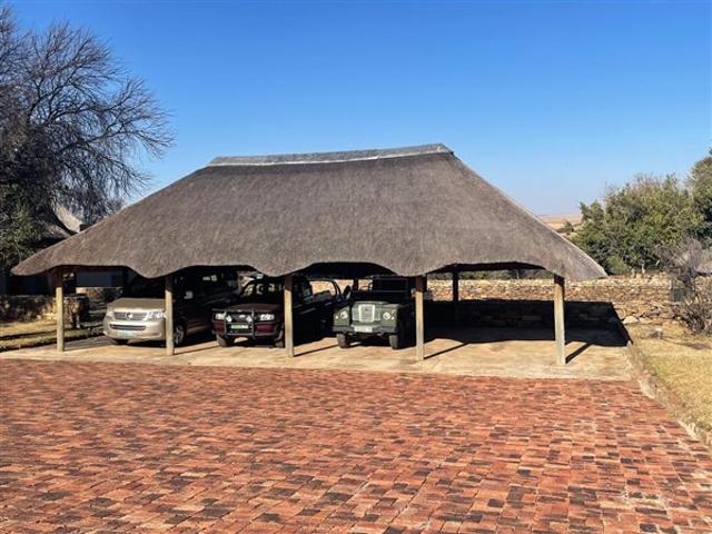 200 m² Farm in Heilbron