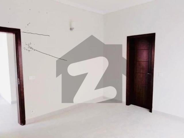 200 Square Yard 3 Bedrooms Luxury Villa Is Available FOR RENT 8 Km From Entrance Of BTK. 3 Bed DD Lounge 1 Kitchen Bahria Town Precinct 10 A