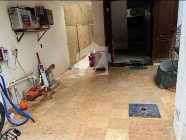 200 Square Yard Double Storey One Unit House For Sale Barmashell Society Block B