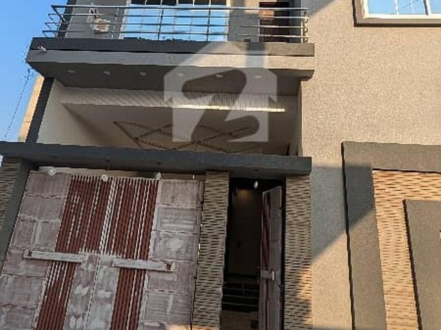 200 Square Yards Modern Designed Bungalow For Sale