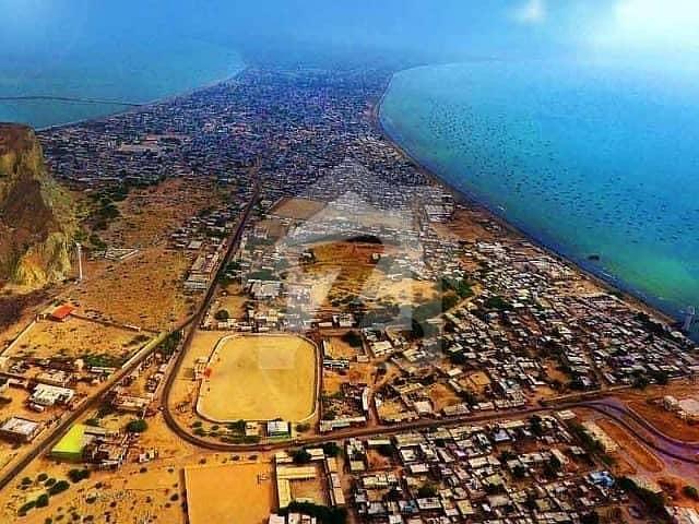 200 Square Yards Commercial Plot For Sale | New Town Phase 5 | Gwadar