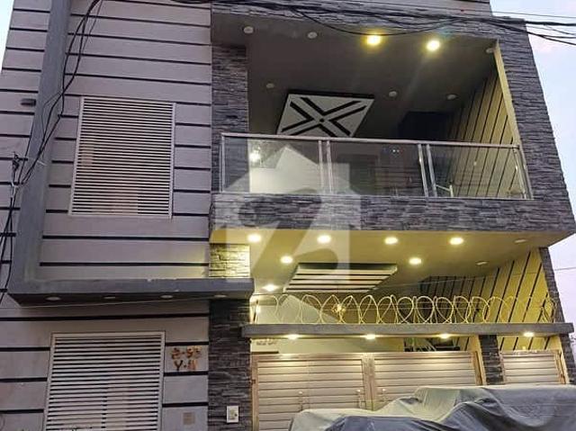 200 Square Yards G+1 House For Sale In Sector Y, Gulshan E Maymar