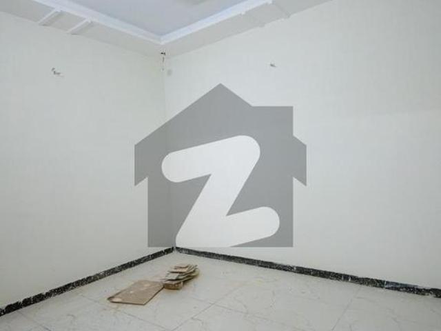 200 Sq Yards CORNER, WEST OPEN Luxury Bungalow Qasimabad