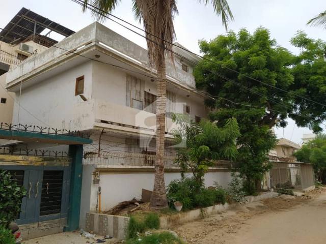 200 Sq Yards G+1 House Gulshan E Iqbal Block 6