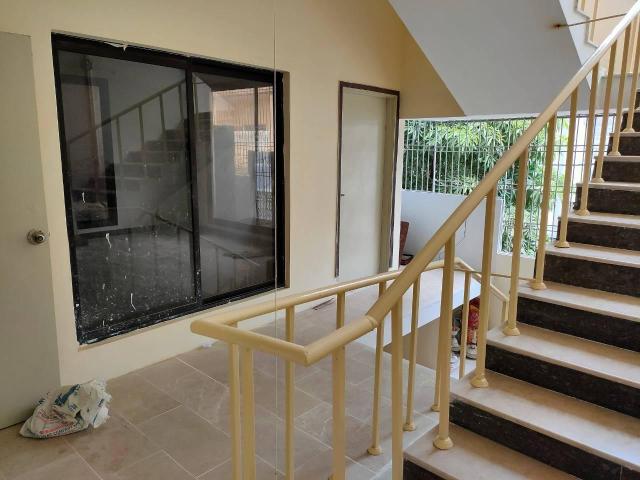 200 Sq. Yd house for sale