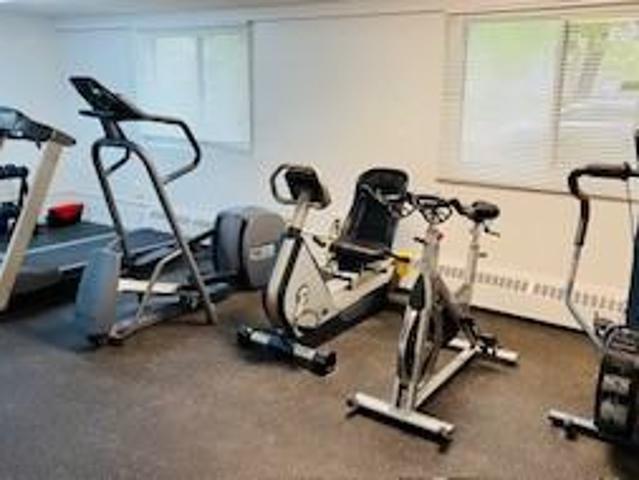 200 Pretoria 1 Bedroom Apartment for Rent at 200 Pretoria Ave, Ottawa, ON K1S 1X2 The Glebe