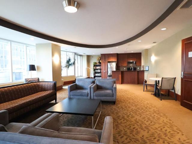 200 Rideau Street K 812 Ottawa ON K1N 5Y1