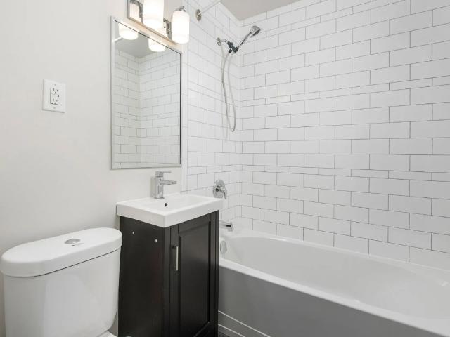200 Ridley Boulevard 2 Bedroom Apartment for Rent at 200 Ridley Blvd, Toronto, ON M5M 3M2 Nortown