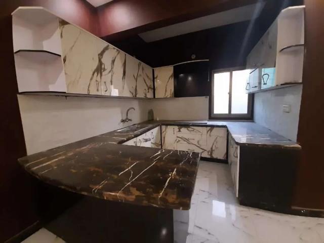 200 yard Vip brand New Portion with parking 1st floor blk 7 Gulshan Karachi Gulshan E Iqbal Block 7 ID 50267