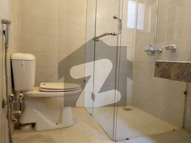 200 Yards 3Bed Villa on Park street available in Precinct 10A Bahria Town Precinct 10 A
