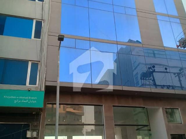 200 Yards Building on Main Khayaban e Ittehad