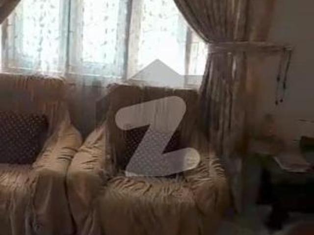 200 Yards G+1 2nd Floor 2 Bed D Kitchen Federal B Area Block 9