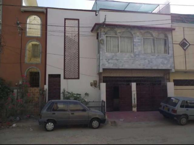 200 yards Maintained house for sale block 18 Samanabad FB Area Karachi Gulberg Town ID 60279