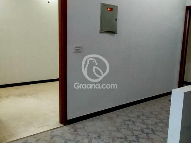 200 Yd² Upper portion for Rent